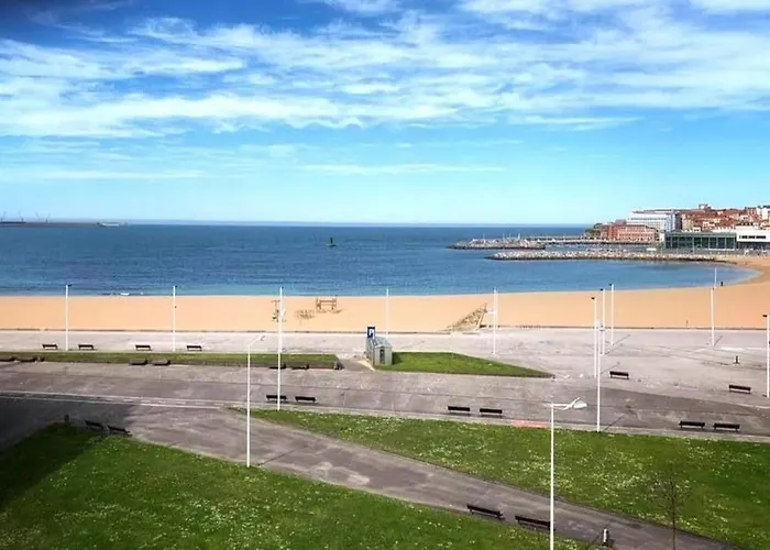 Albatros - Primera Linea De Playa - Wifi Gratis Gijon